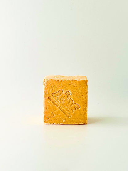 balancing ・ orange