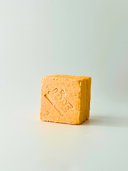 balancing ・ orange