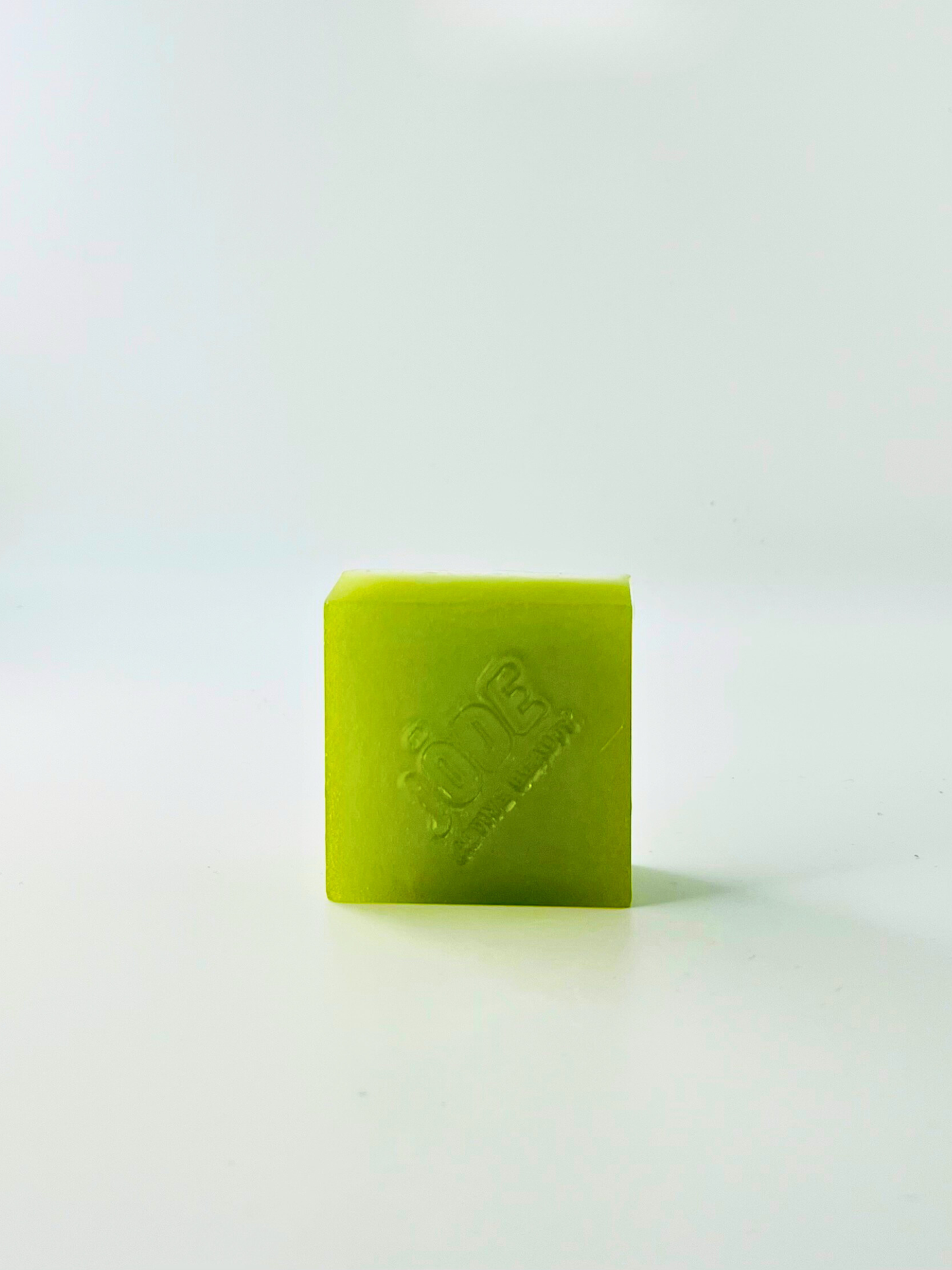 Post Workout Cleansing Bar | Menthol & Apple
