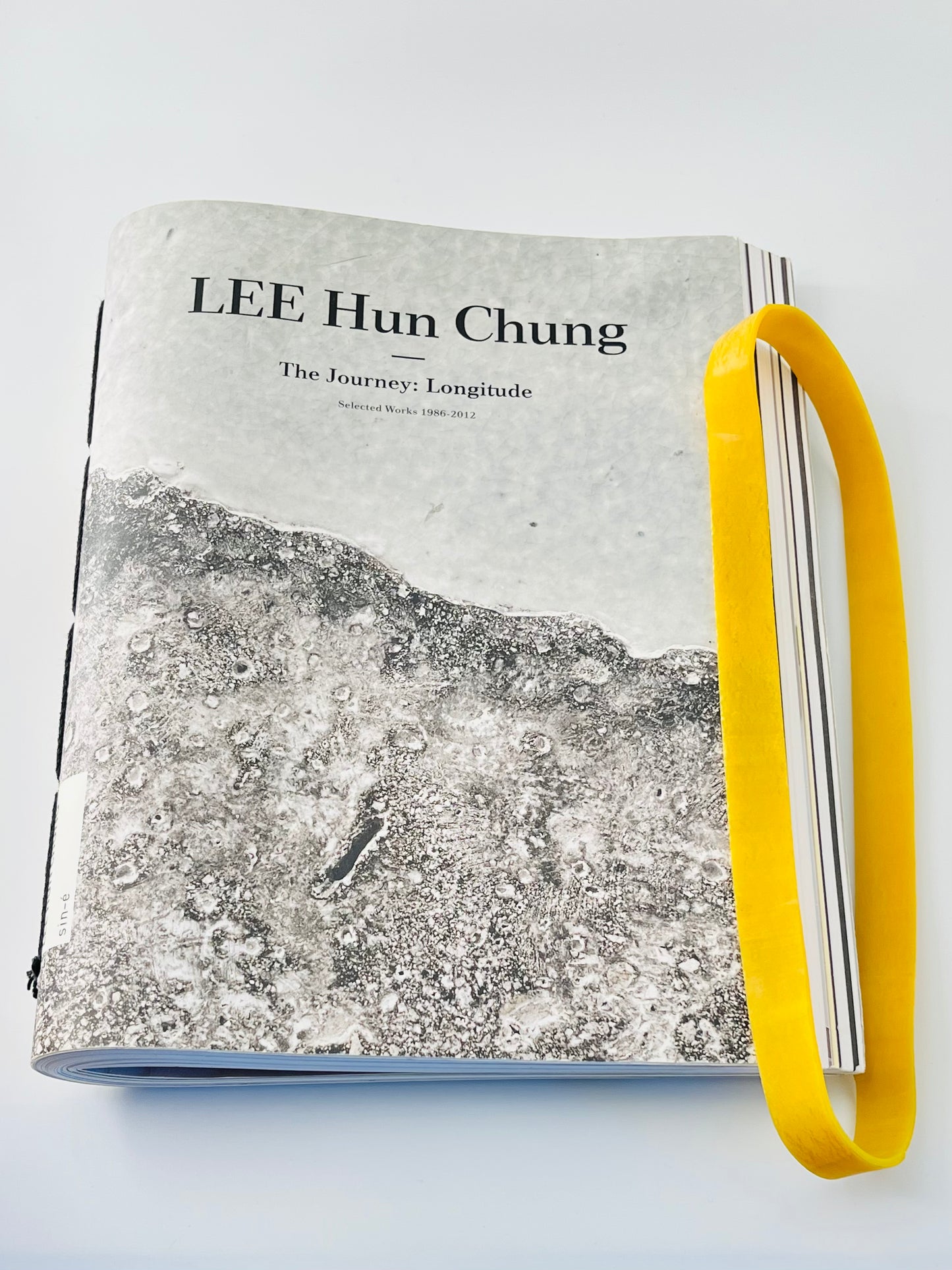 artist monograph · Lee Hun Chung